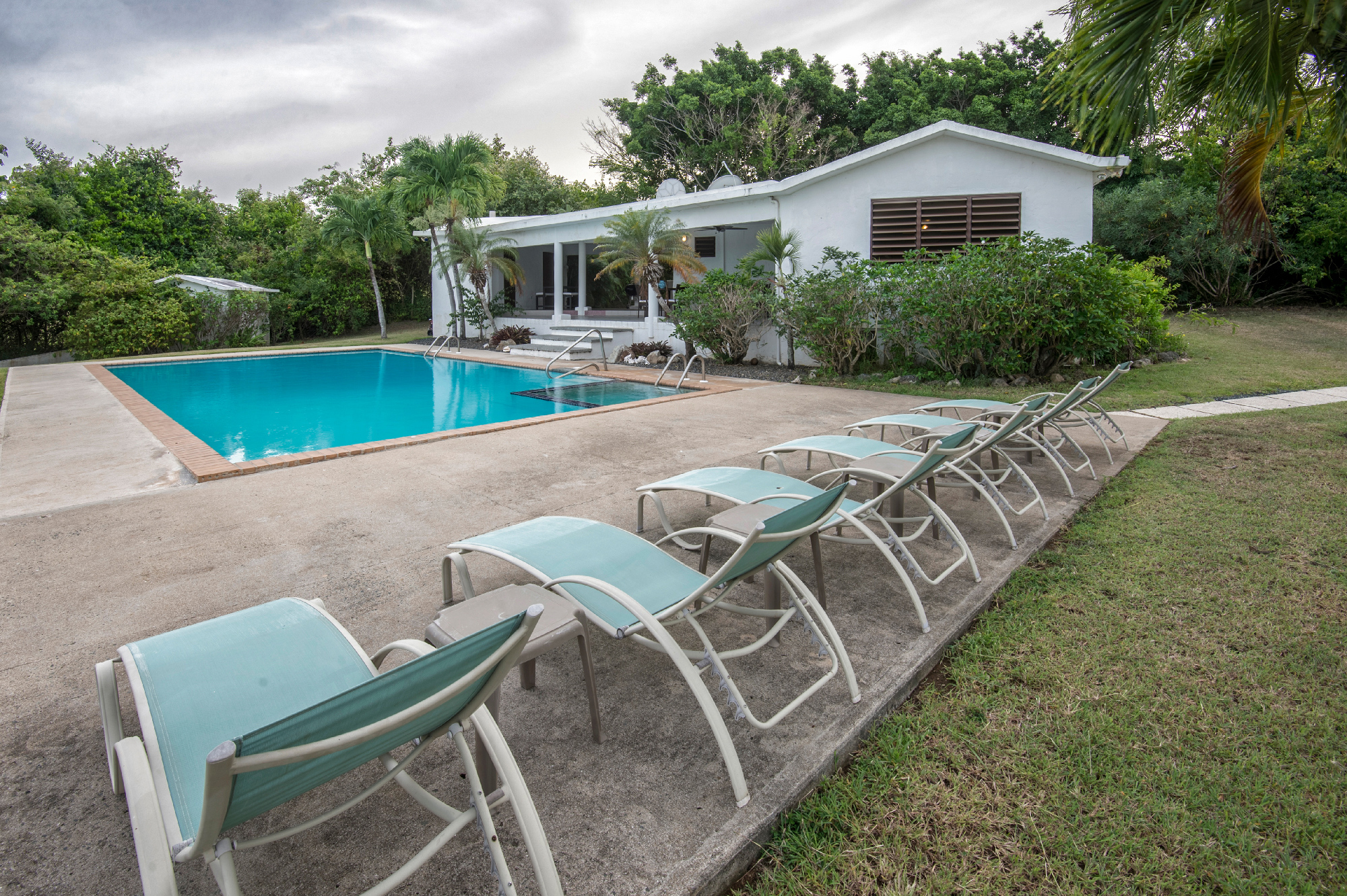 Pool House The Pool